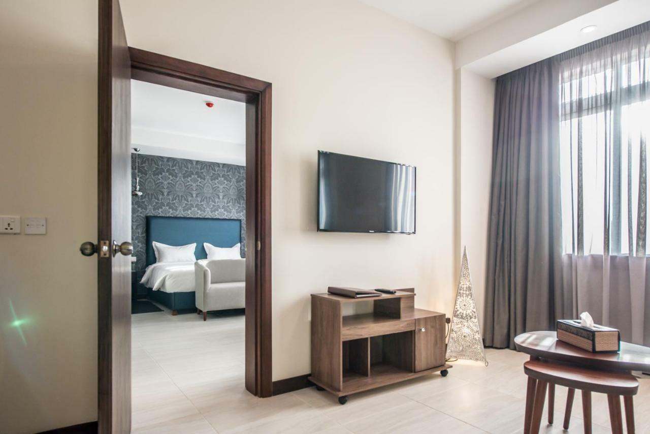 Glam Hotel Nairobi Buitenkant foto